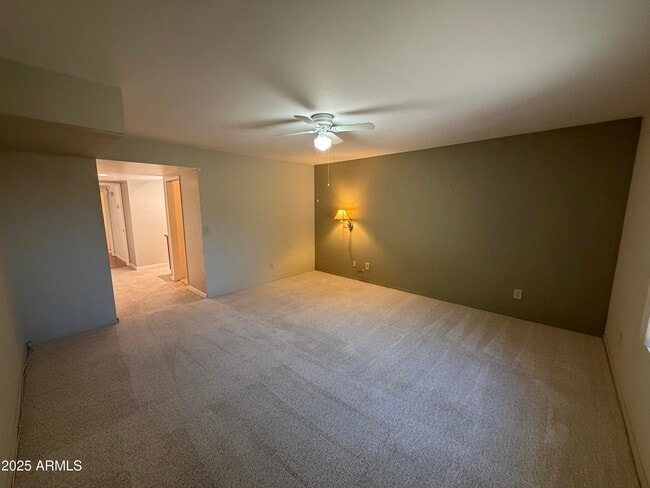 Building Photo - 10402 E Regal Dr