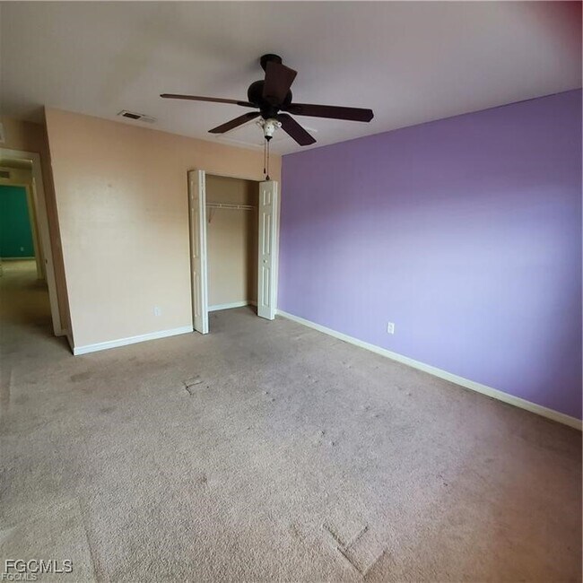 Building Photo - 3616 Pine Oak Cir