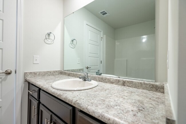 Building Photo - Oglethorpe Landing