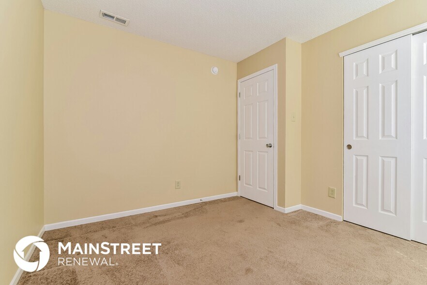 Building Photo - 9130 Southernwood Way