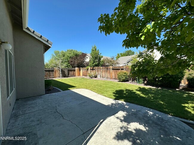 Building Photo - 10175 Coyote Creek Ct