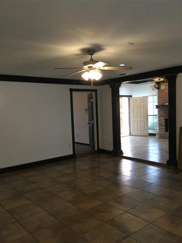 Building Photo - 4106 Sunday Hill Dr