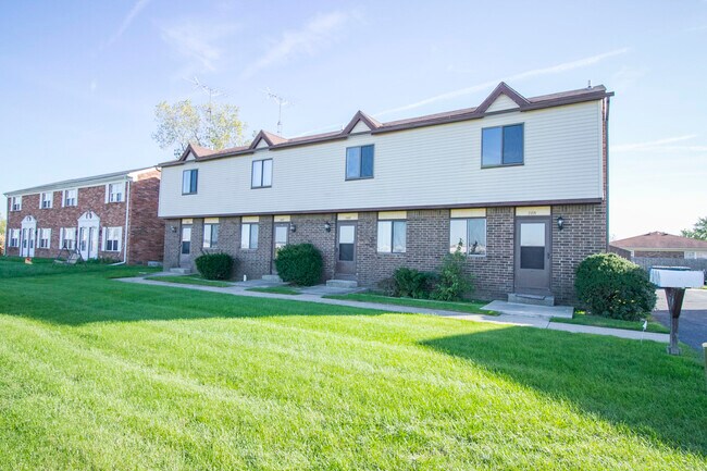 Primary Photo - 7271 Ayers Rd