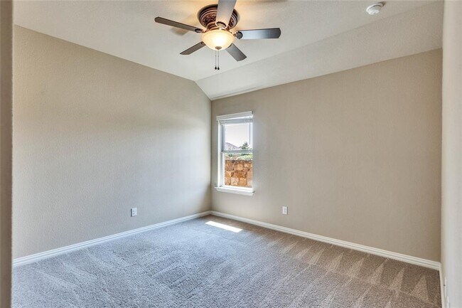 Building Photo - 2132 Montesol Ln