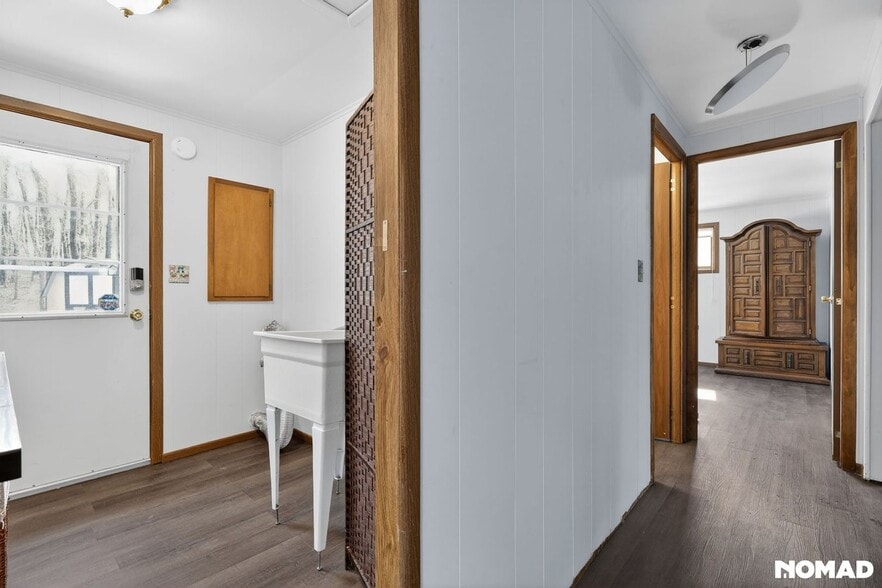 Building Photo - 102 Winding Way