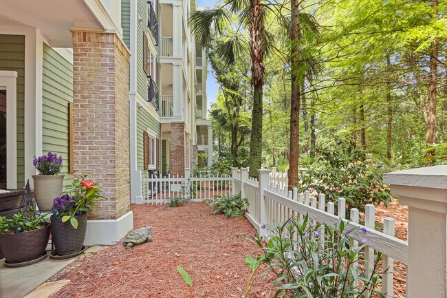 Building Photo - 9300 Baytowne Wharf Blvd