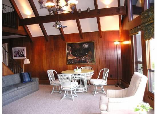 living room dining table - 5304 Lakeside Blvd