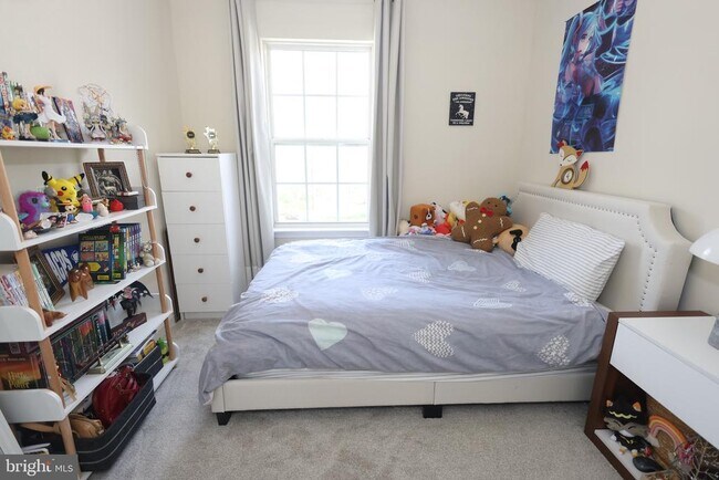 Building Photo - 1424 Falcon Nest Ct