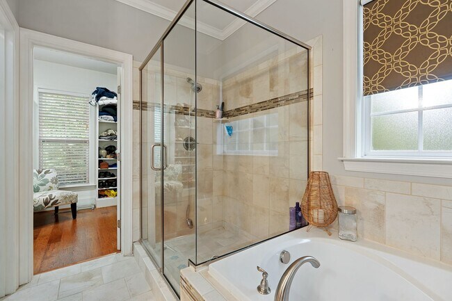 Building Photo - Splendid 4-bedroom, 3-bathroom Harrison Pond home in Pittsboro-- SWIMMING POOL!