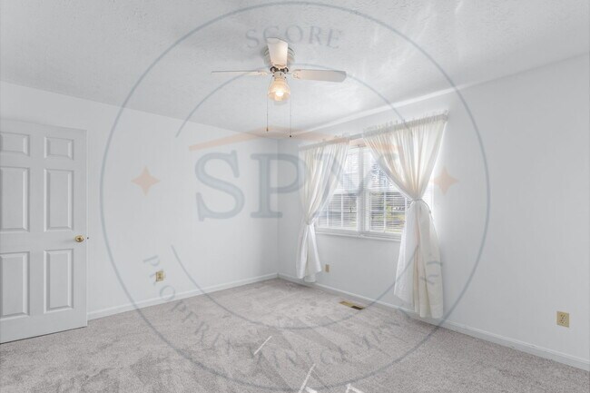 Building Photo - 9204 Woodreed Ct