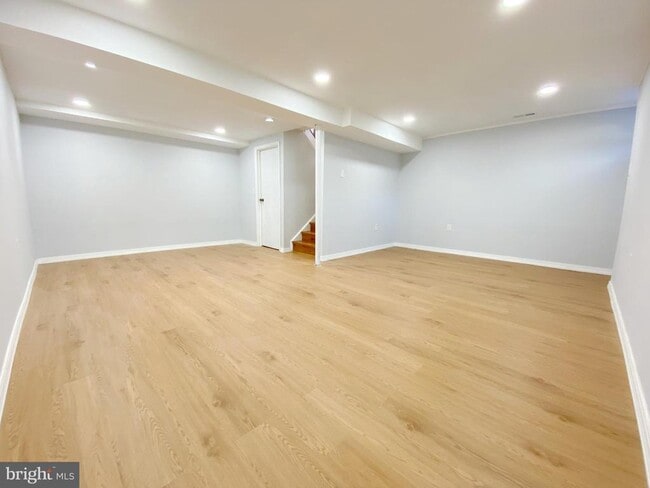 Building Photo - 12366 Bonfire Dr