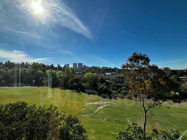 Building Photo - 68 Sea Island Dr