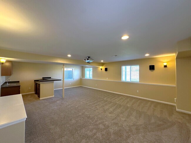 Building Photo - 16740 Firebrick Dr