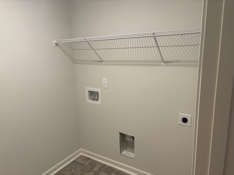 Laundry Room - 3171 Greyton Dr