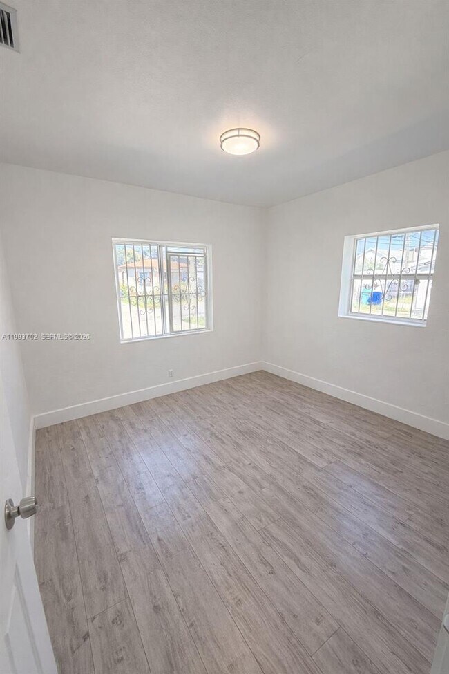 Building Photo - 1538 NW 66th St