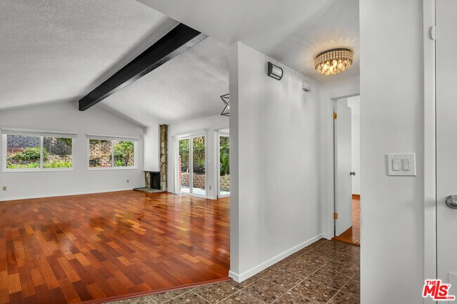 Building Photo - 4076 Tropico Way