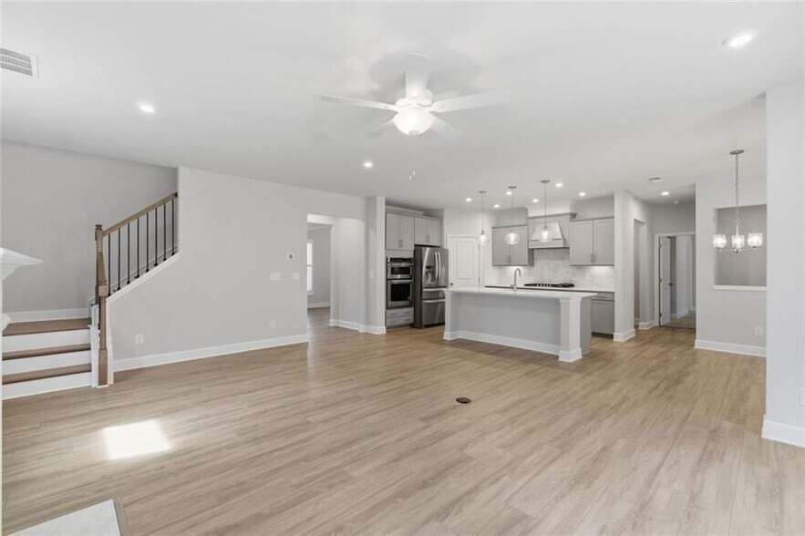 Building Photo - 2044 Garvin Rd