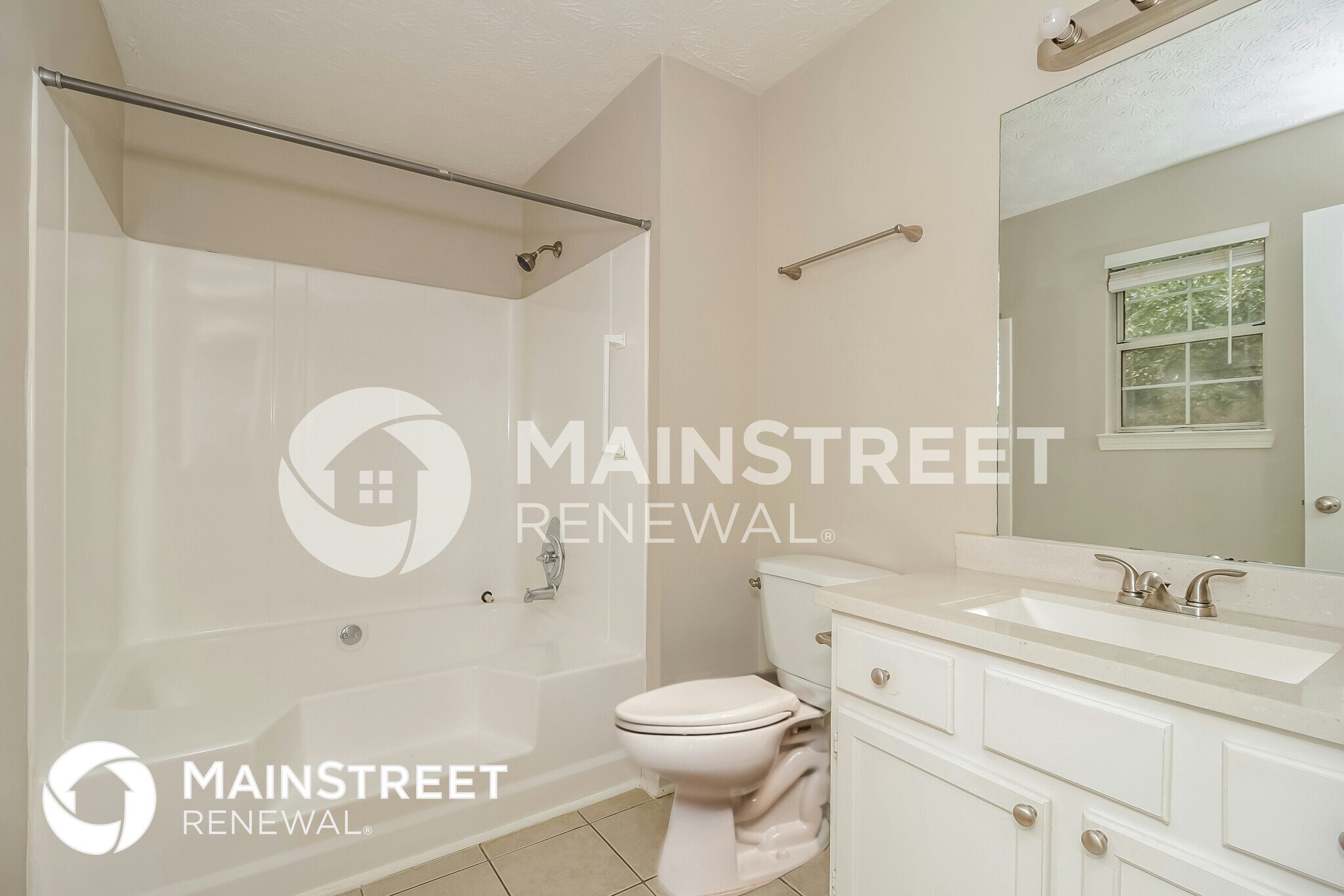 Building Photo - 124 Emerald Pines Dr