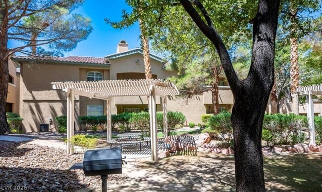 Building Photo - 1613 Cardinal Bluff Dr