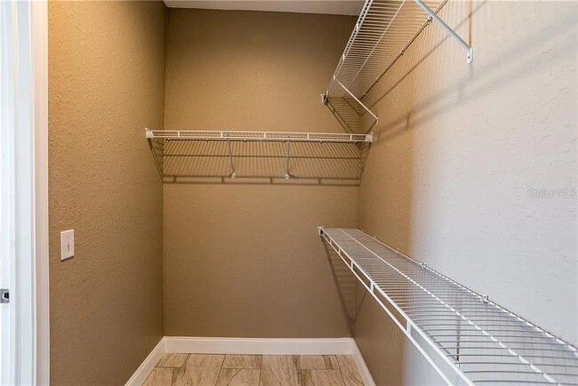 Building Photo - 2134 Lunn Landings Blvd