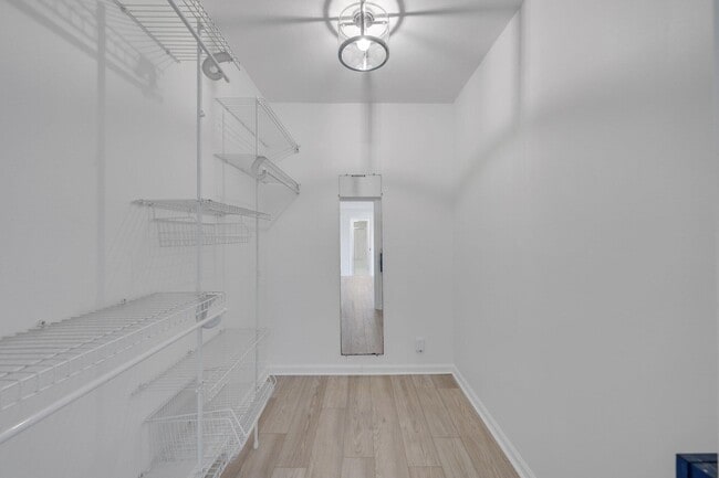 Building Photo - 200 Intracoastal Pl