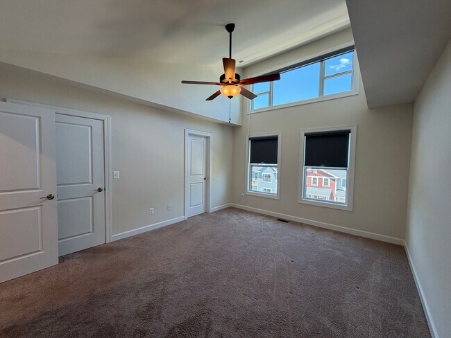 Building Photo - 3155 Horizon Rd