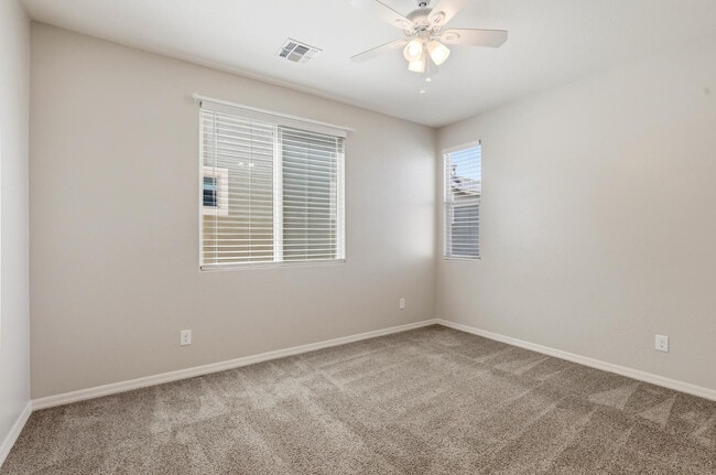 Building Photo - 2263 S Henry Ln