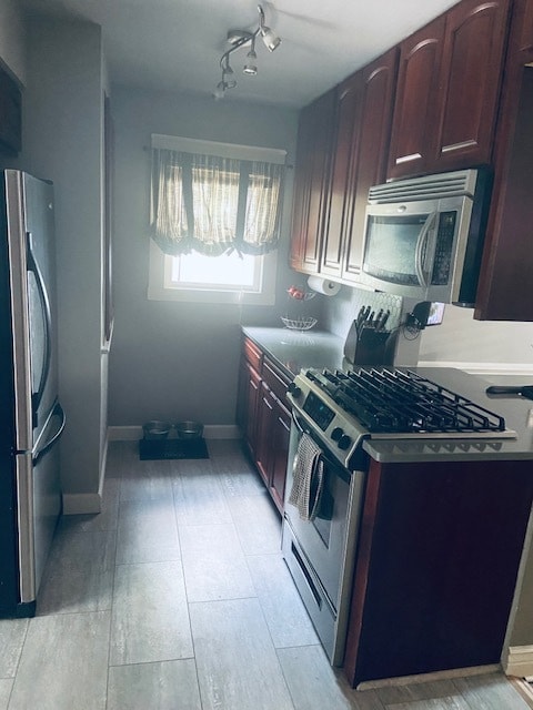 Kitchen 1 - 1315 Claytonia Ter