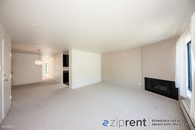 Building Photo - 2 br, 2 bath Condo - 5175 Diamond Heights ...