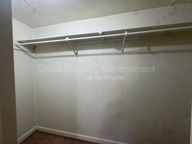 Building Photo - 1343 Del Mar Pkwy