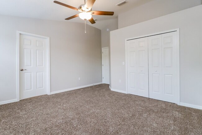 Building Photo - 27921 Pleasure Ride Loop