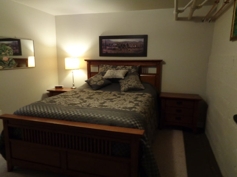 Building Photo - 1012 Grand Ave