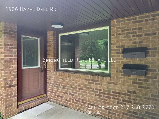 Building Photo - 1906 E Hazel Dell Rd