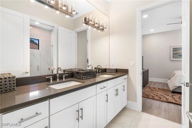 Building Photo - 9675 Moonflower Ct