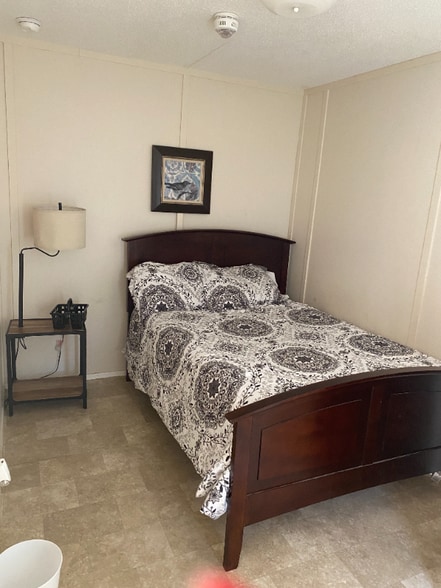 Building Photo - 3525 Olivier St