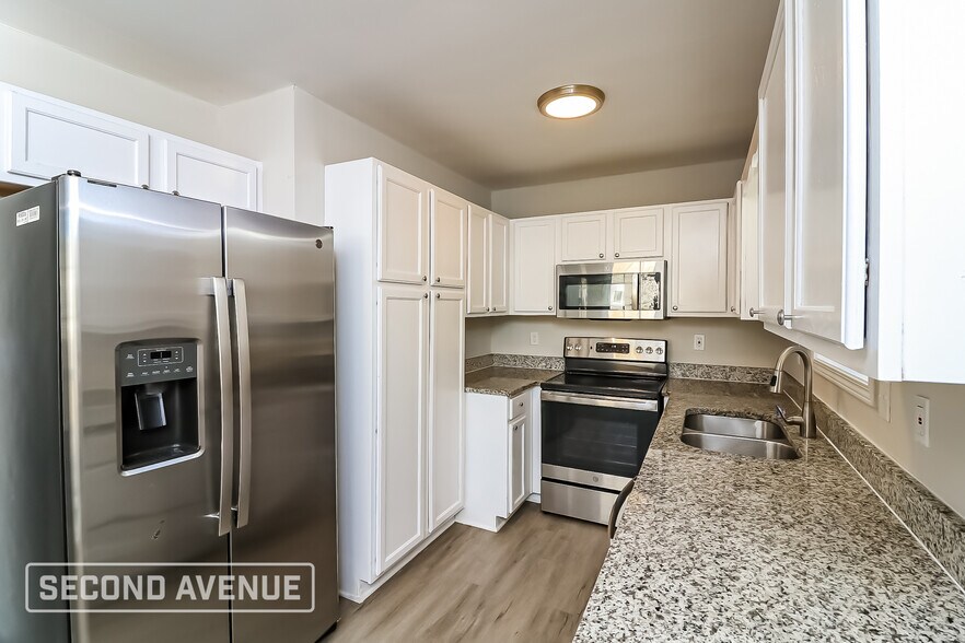 Building Photo - 58 Southwind Dr