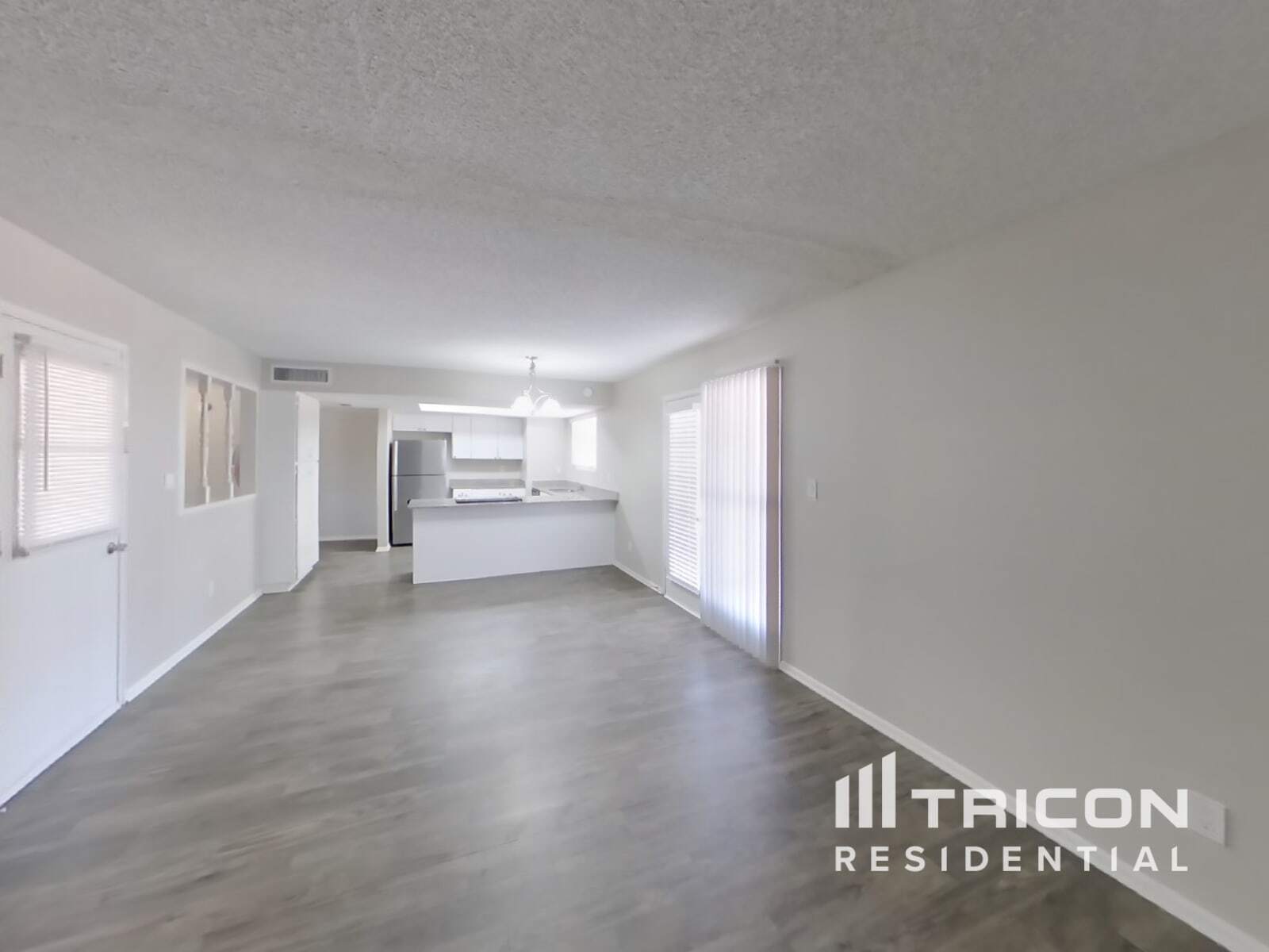 Building Photo - 3771 W Dalphin Rd