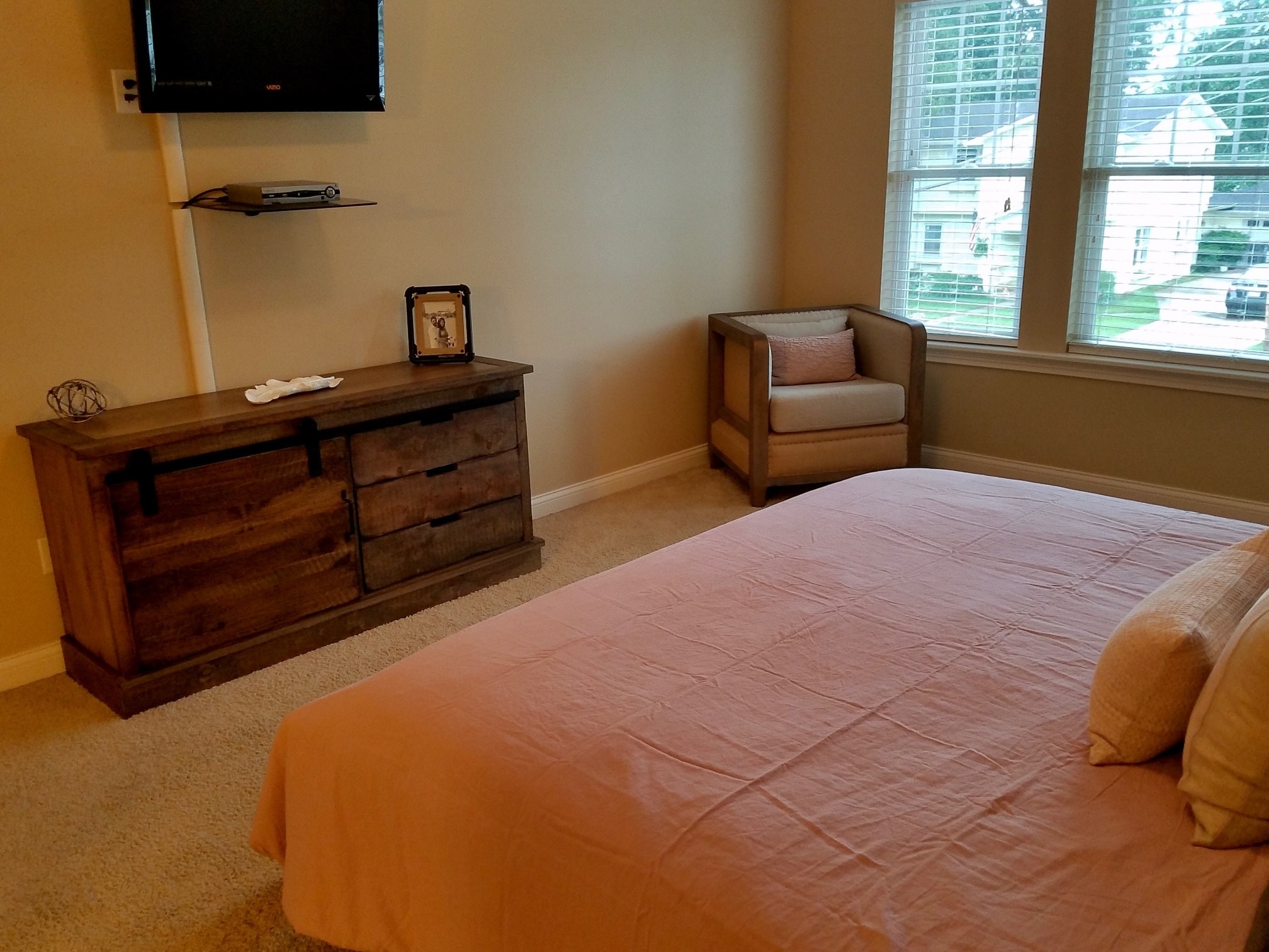 Master Bedroom - 235 3rd Ave NE