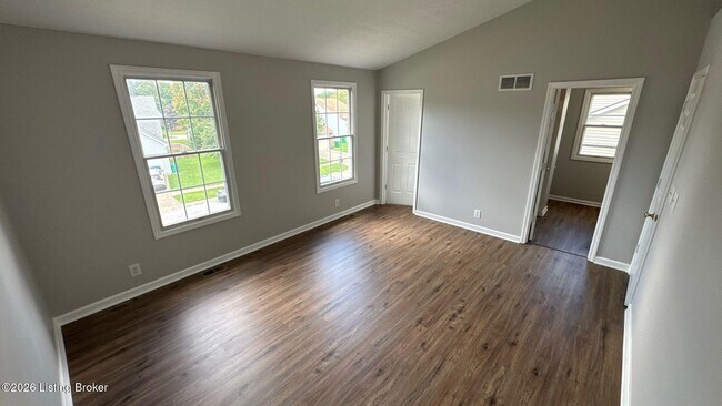 Building Photo - 7421 Spring Run Dr