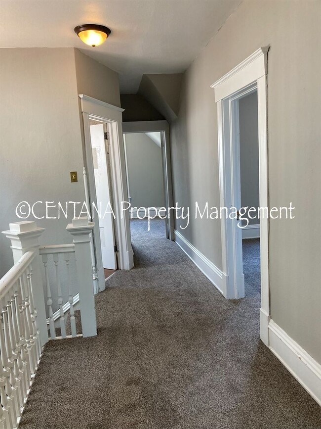 Building Photo - 214-214 S Excelsior Ave