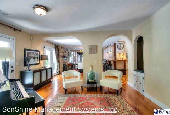 Building Photo - 5 br, 4.5 bath House - 2751 Ascot Dr