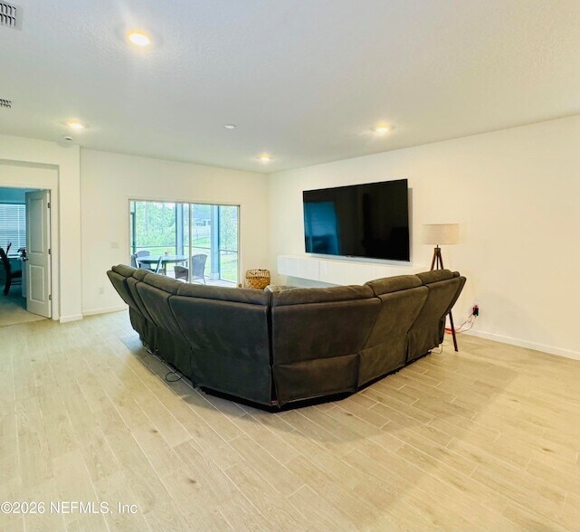 Building Photo - 73 Miromar Lk Dr