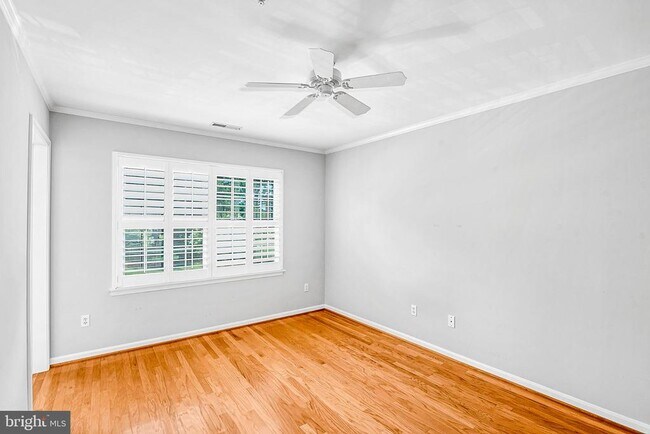 Building Photo - 7412 Tour Dr