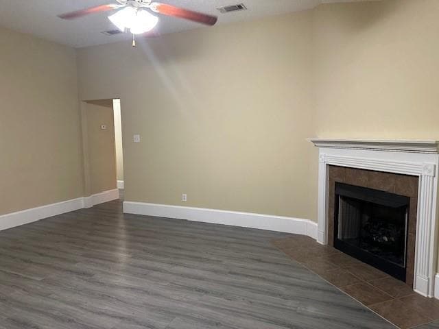 Building Photo - 2166 Spring Grove E