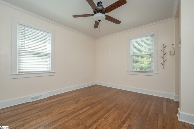 Building Photo - 202 Briarcliff Dr