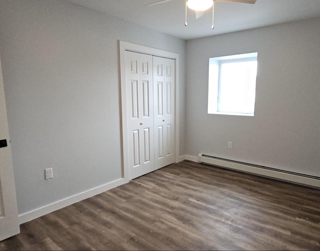 Building Photo - 23 E Clinton St