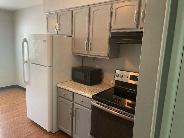 Building Photo - 3989 S Schenley Ave