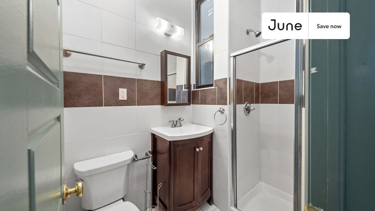 Building Photo - 2028 Second Avenue