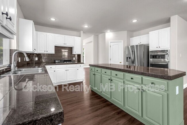 Building Photo - 7117 Heatherwood Dr