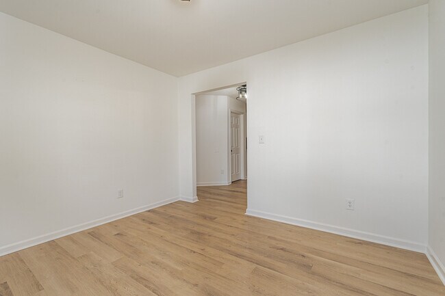 Building Photo - 3802 Brookchase Ln